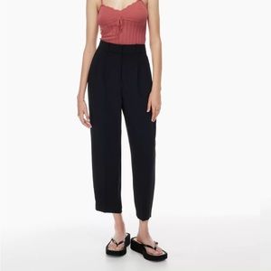 Aritzia Wilfred Carrot Pants (similar to Effortless pant) in SZ 6